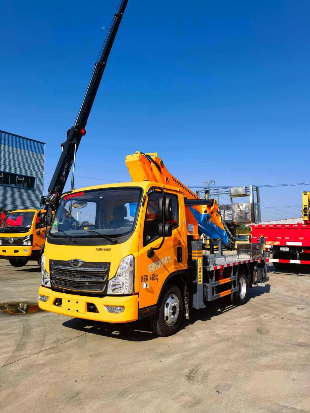 福田领航M5高空作业车30米