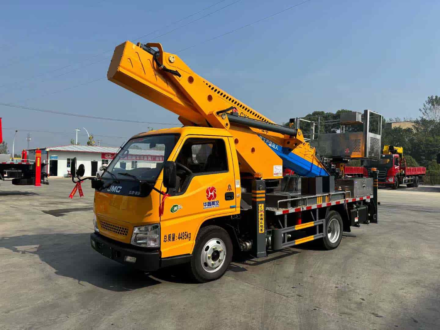 江铃顺达33米高空作业车