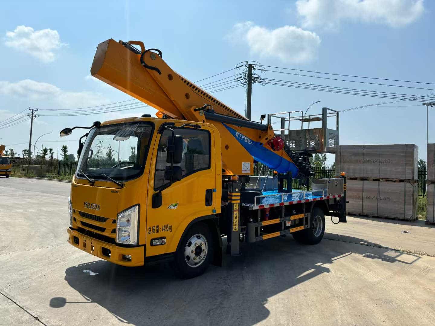 江西五十铃33米高空作业车