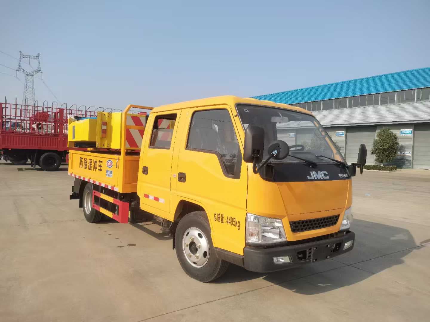 江铃顺达双排座防撞缓冲车