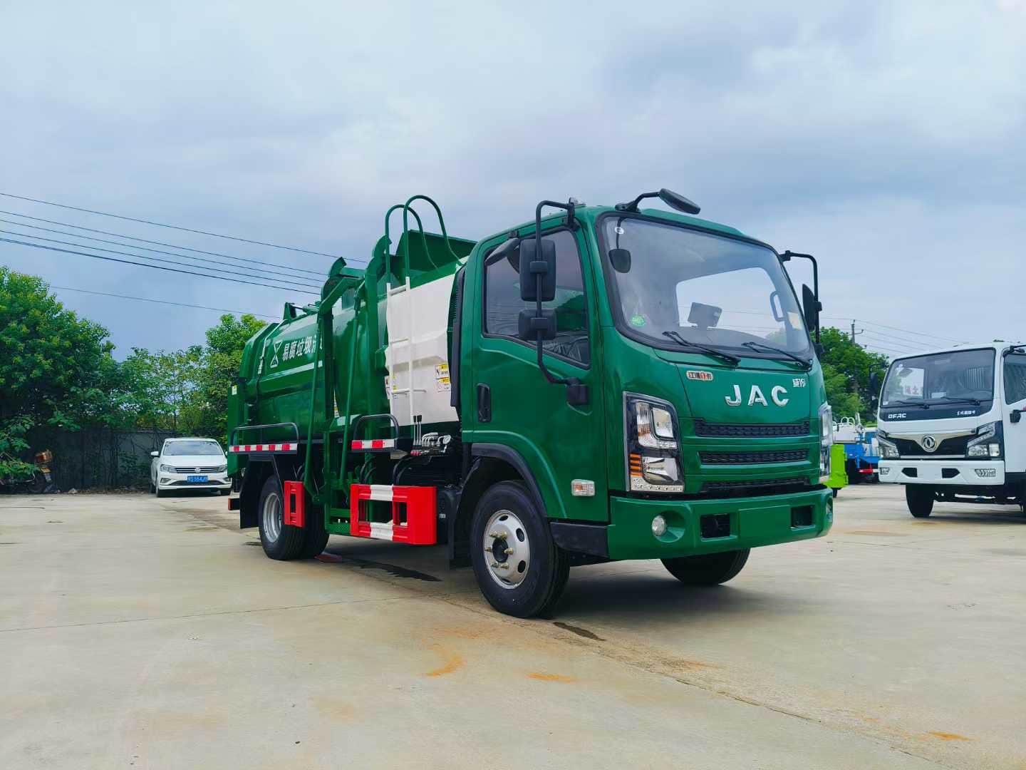 江淮威铃蓝牌餐厨垃圾车