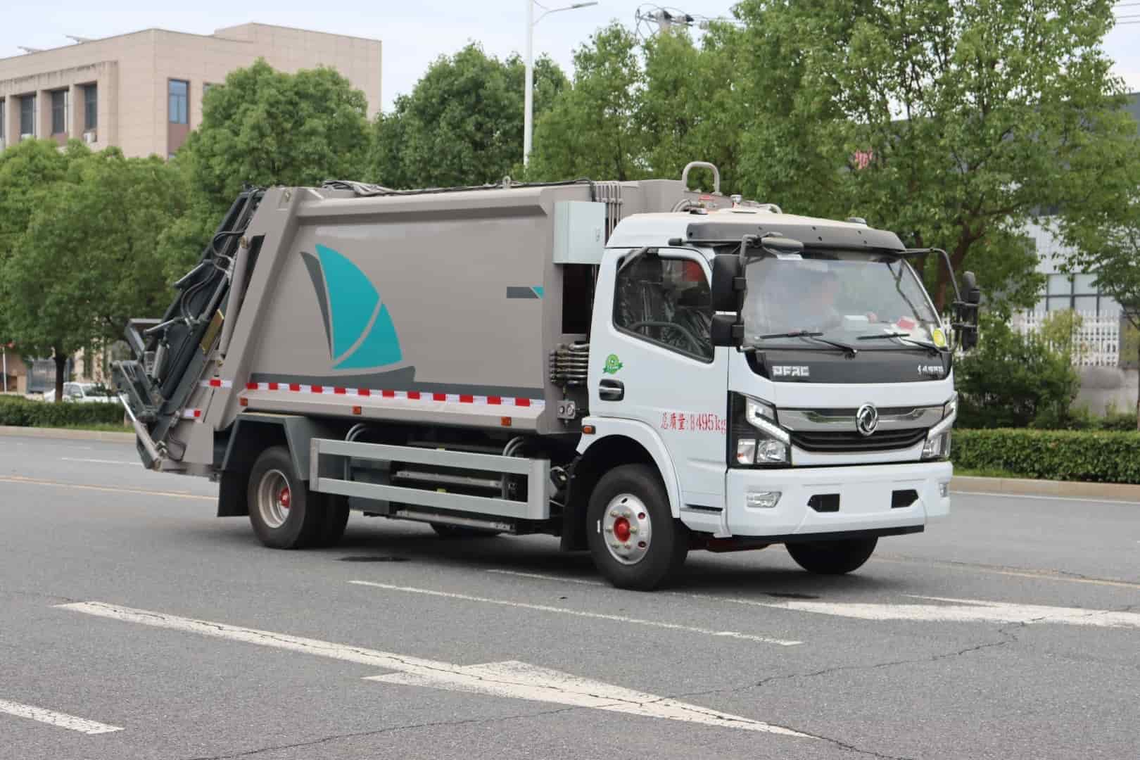 东风凯普特纯电动压缩垃圾车