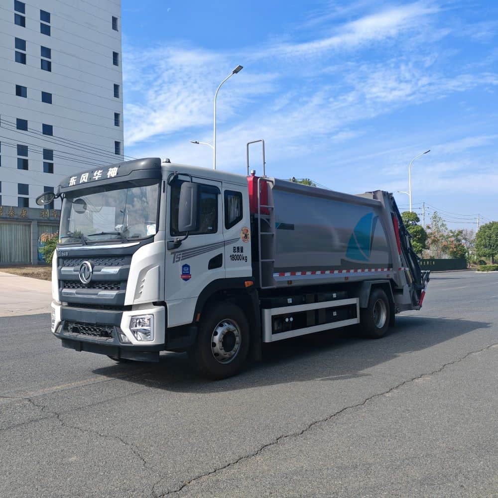 东风华神纯电动压缩垃圾车