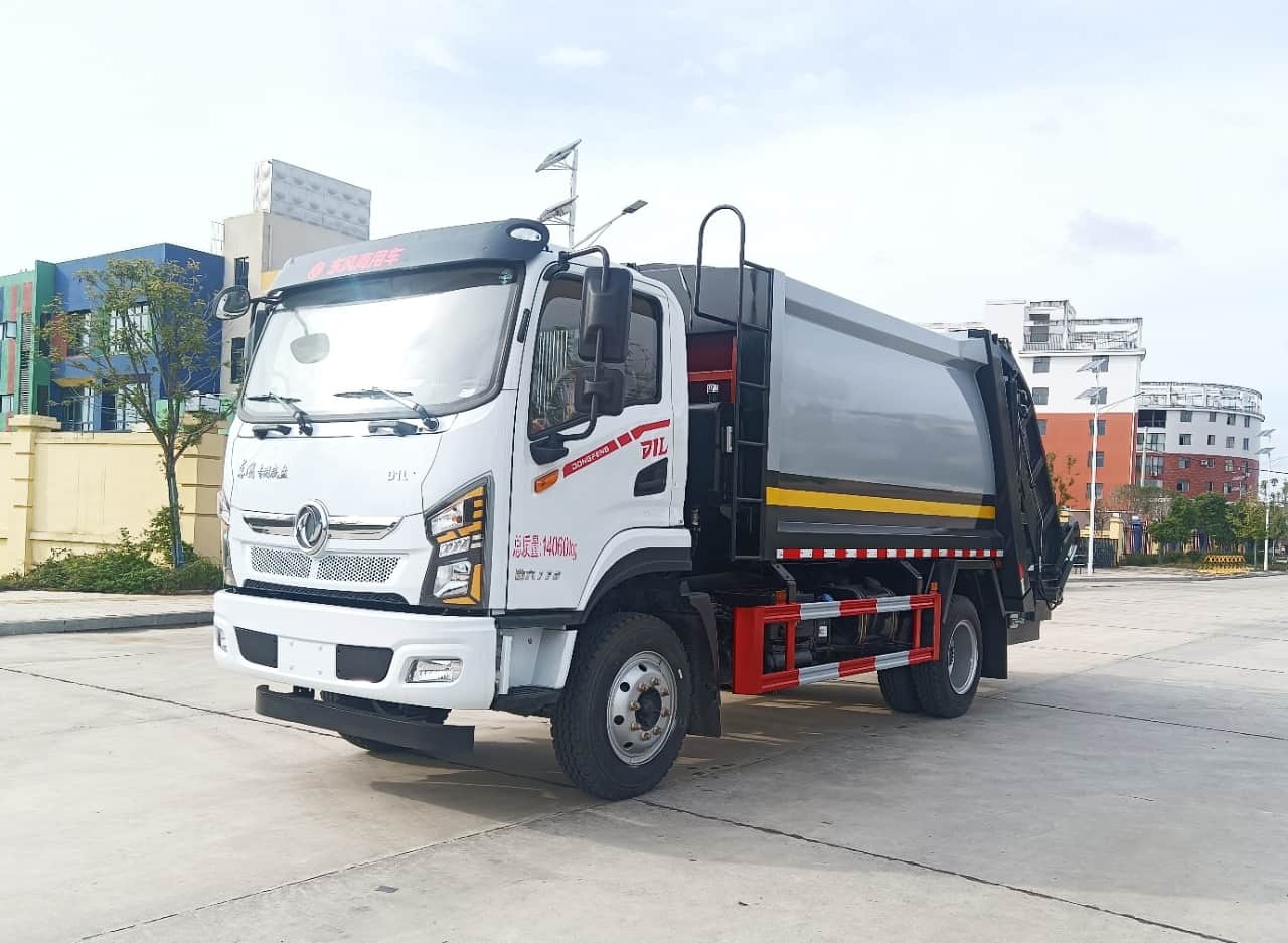 东风专底D1L压缩垃圾车12方