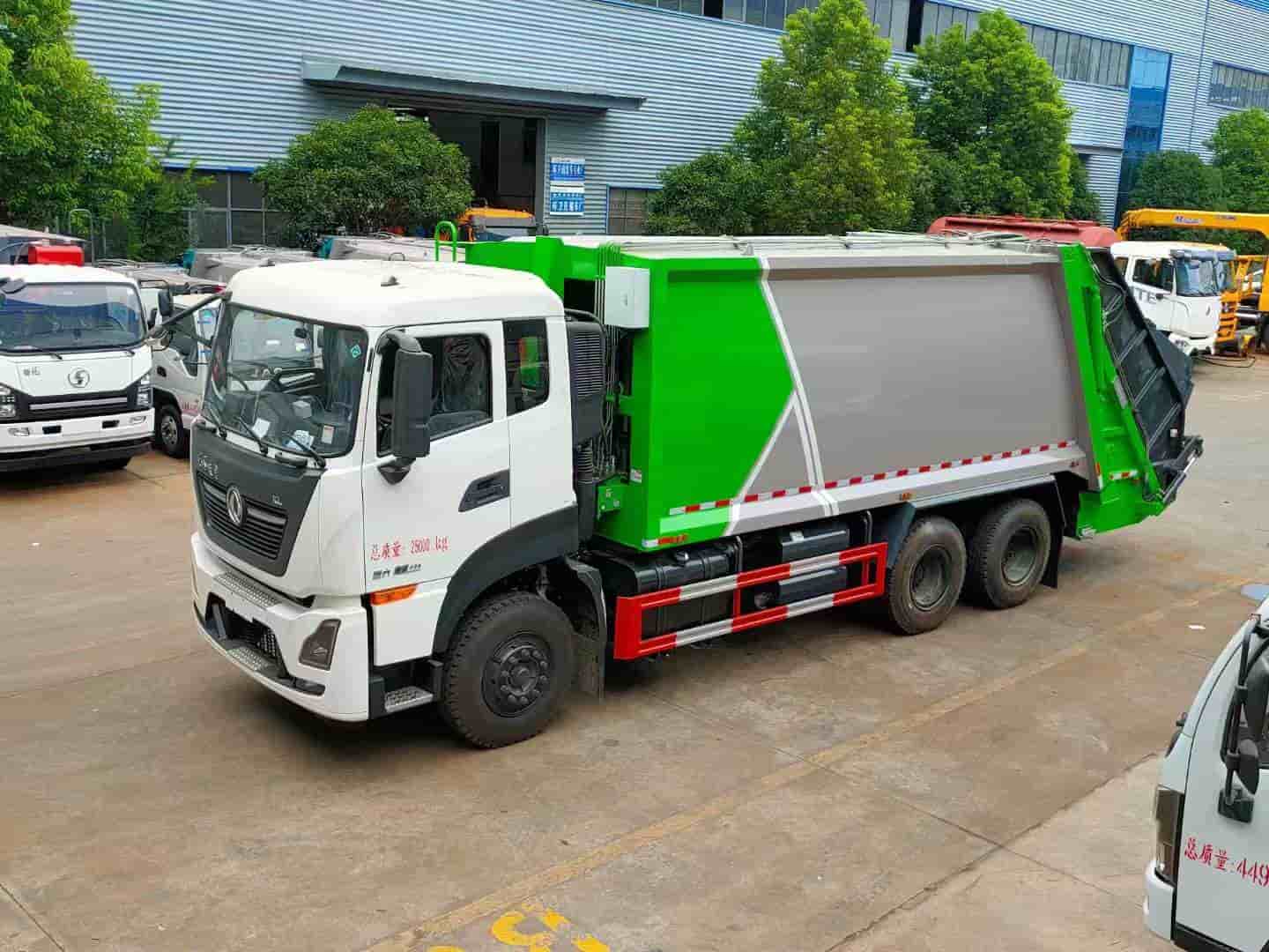 东风天龙后双桥23立方压缩垃圾车