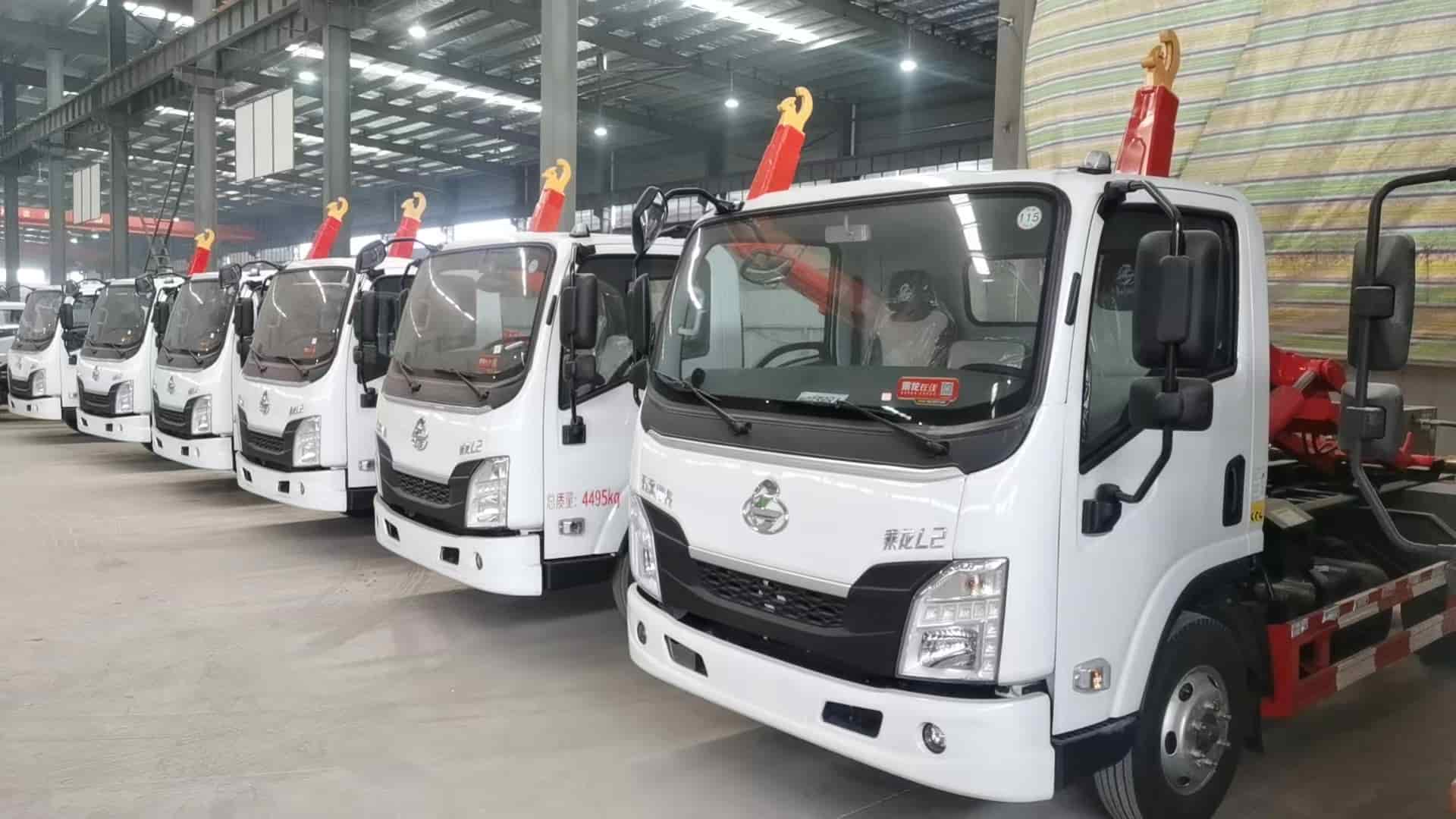 柳汽蓝牌车厢可卸式垃圾车