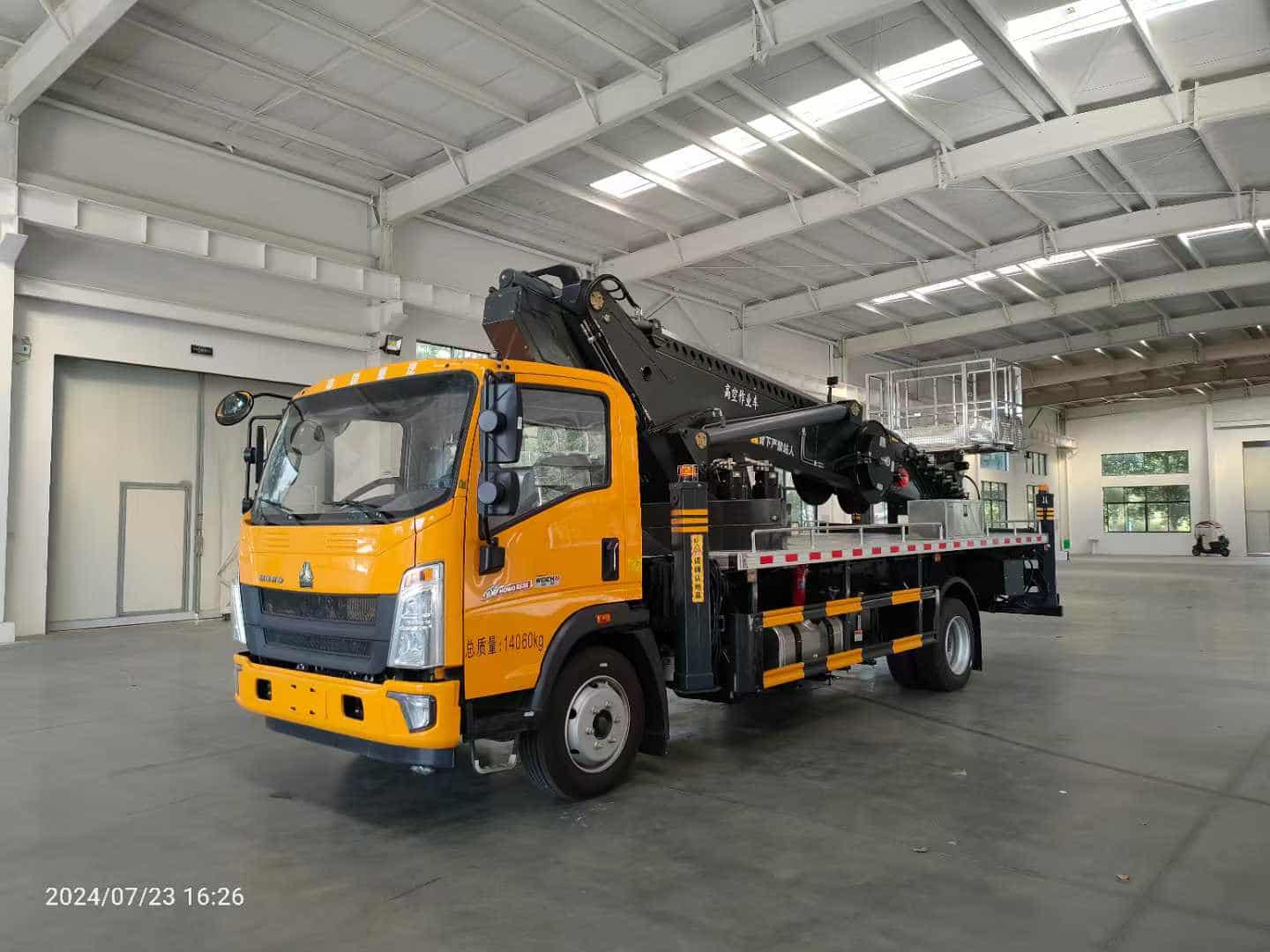 重汽45米高空作业车