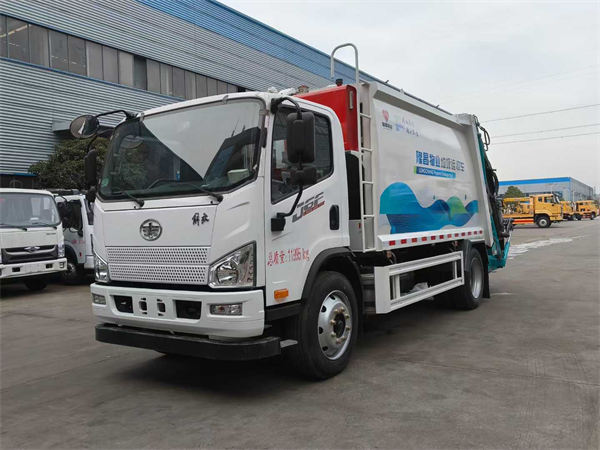 解放J6F十二立方压缩垃圾车