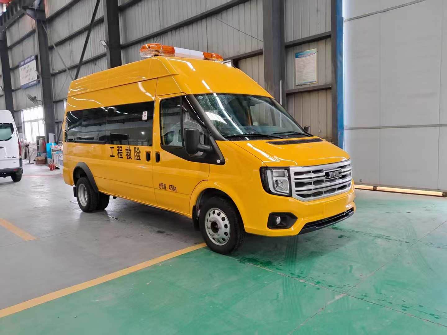 江铃福顺救险车