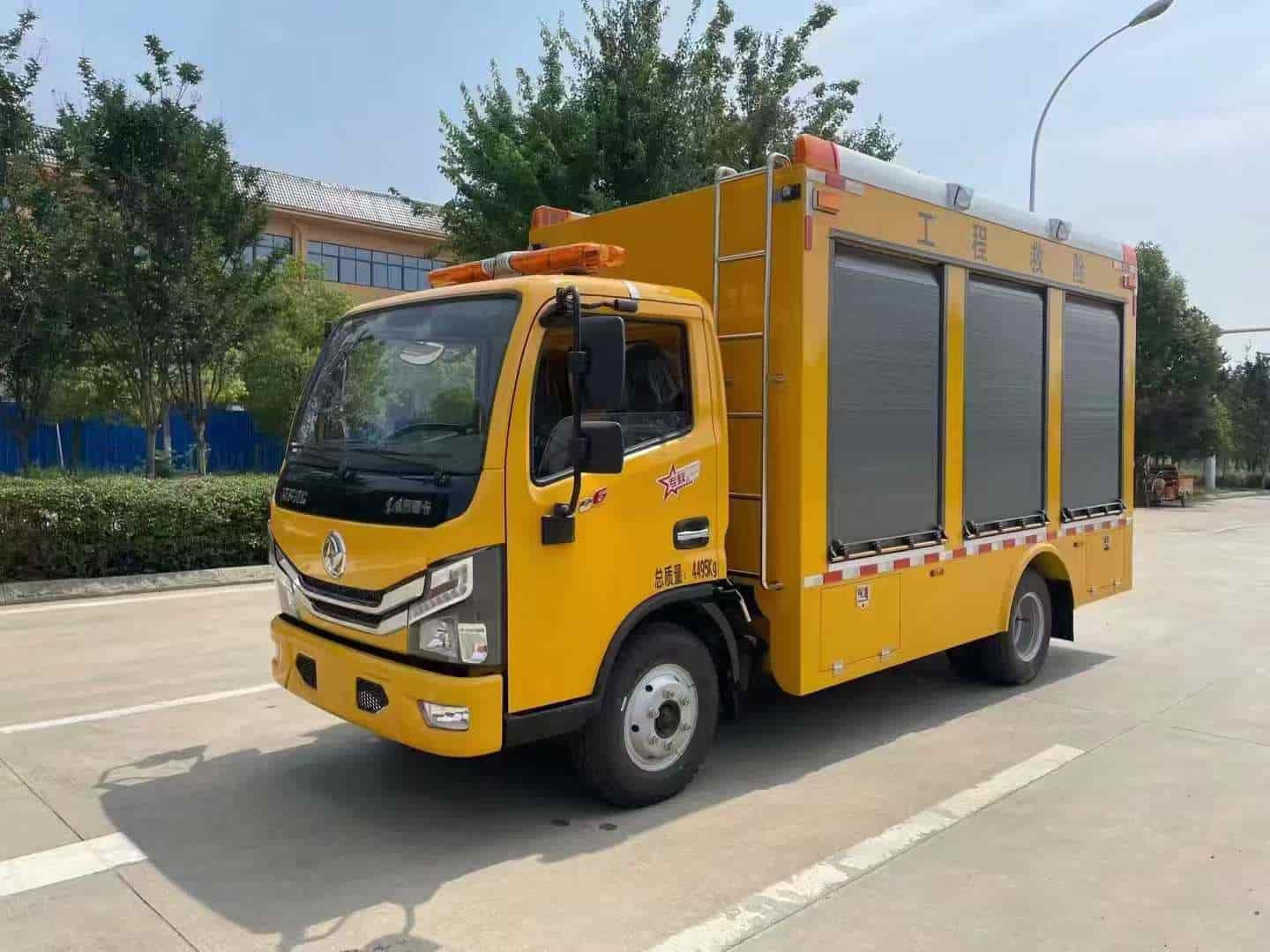 东风小多利卡救险车