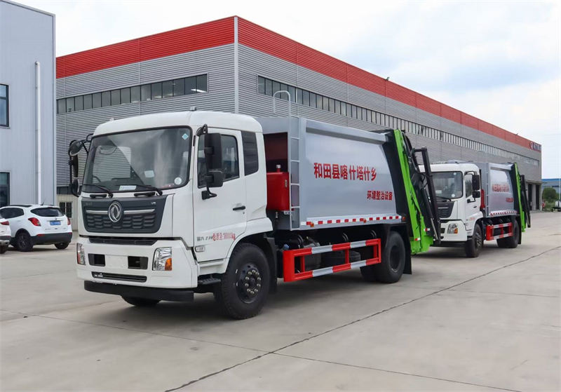 东风天锦14方压缩式垃圾车