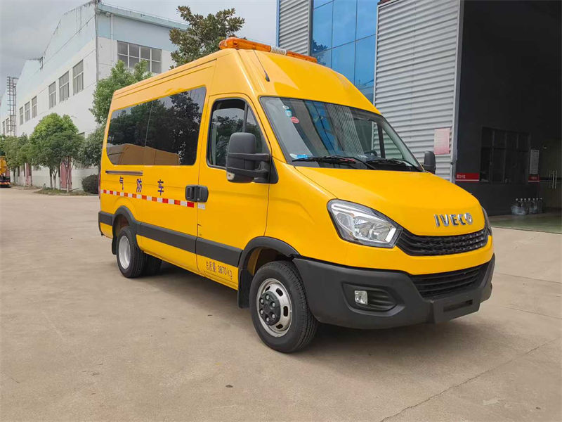依维柯救险车气防车