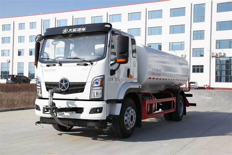 大运致胜14方洒水车