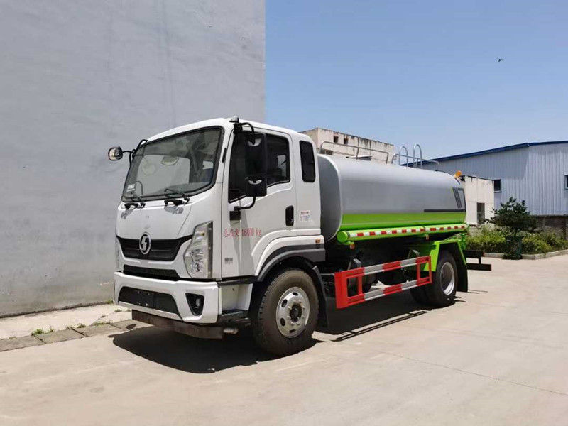 陕汽轩德12方洒水车