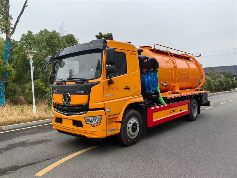 陕汽德龙L5000清洗吸污车