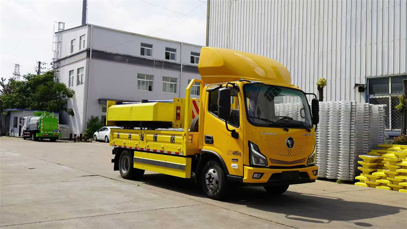 福田欧马可纯电防撞缓冲车