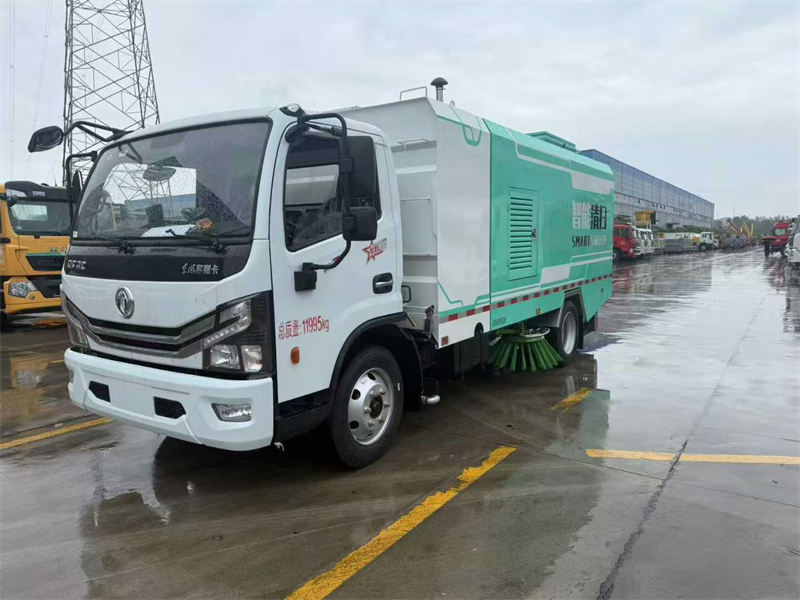 新一代国六东风大多利卡9方道路污染清除车