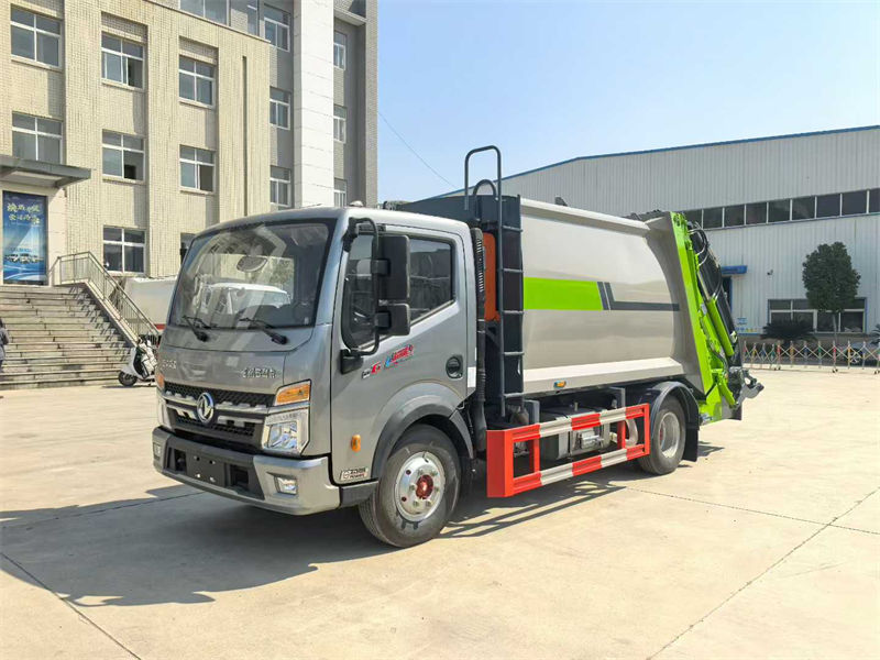 东风日产8方压缩垃圾车