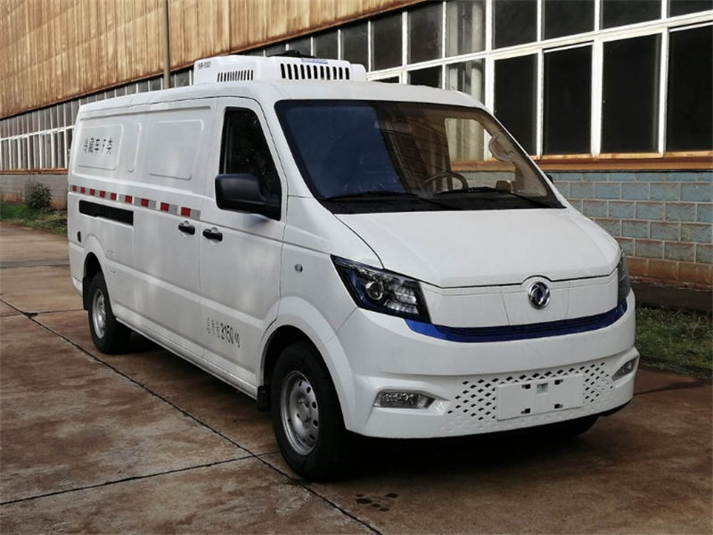 东风新能源纯电动面包冷藏车