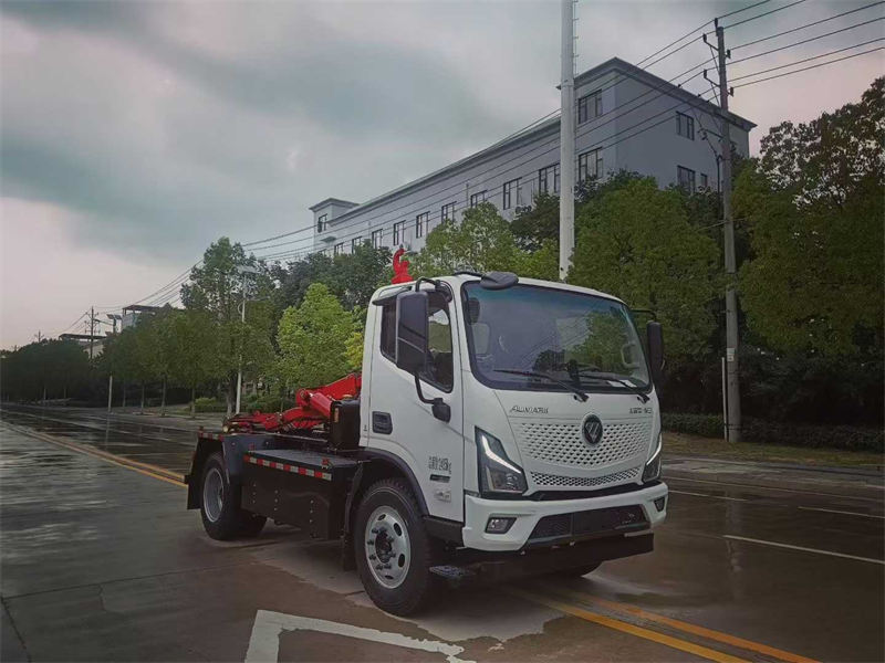 欧马可智蓝黄绿牌纯电勾臂垃圾车