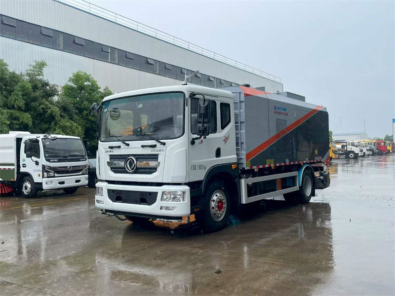 东风D9重污染四季清扫车