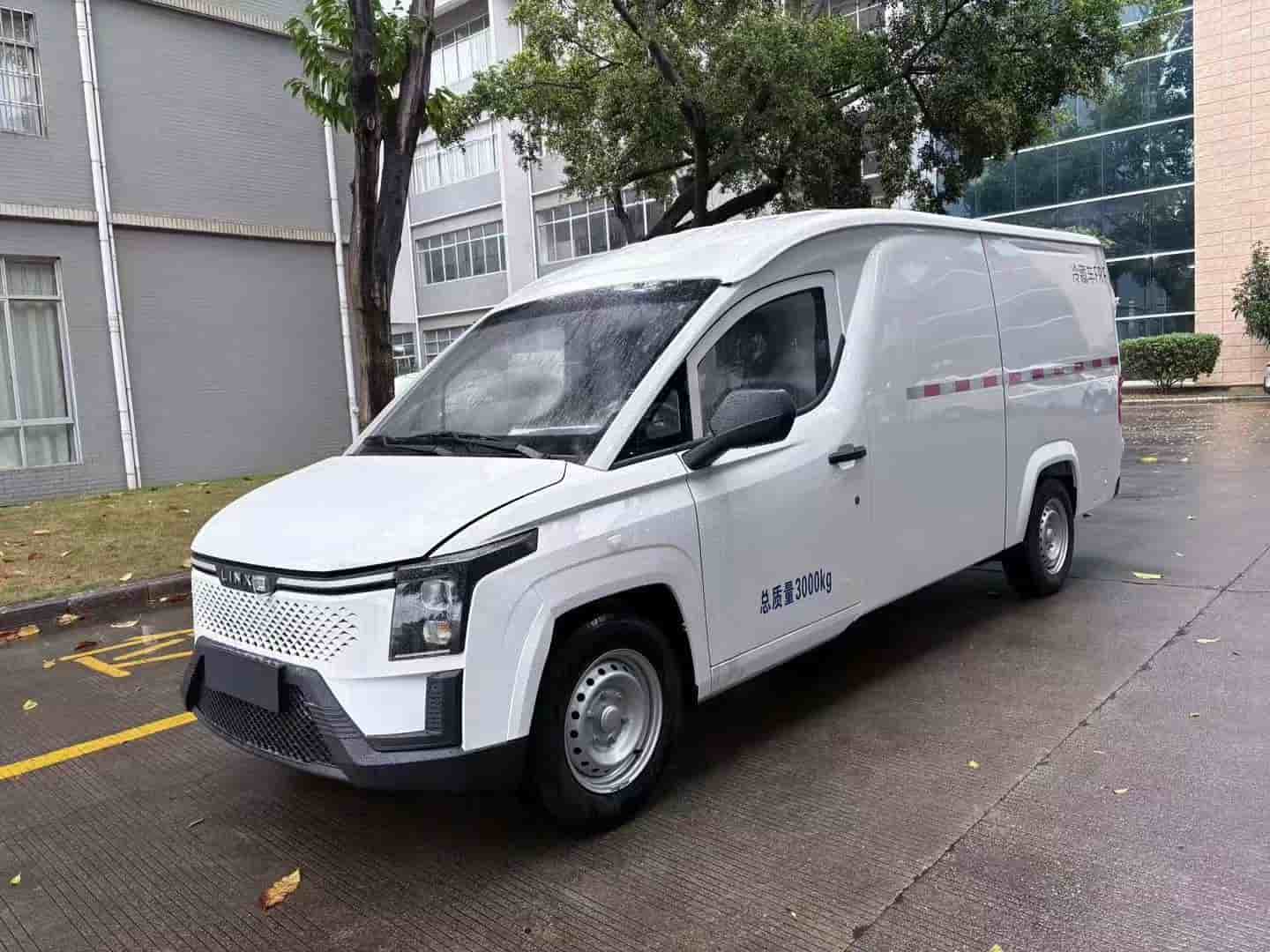 菱新能源黄金仓冷藏车（地库版）