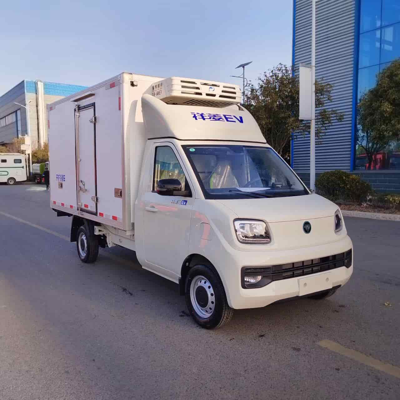 福田祥菱Q-EV纯电小型冷藏车