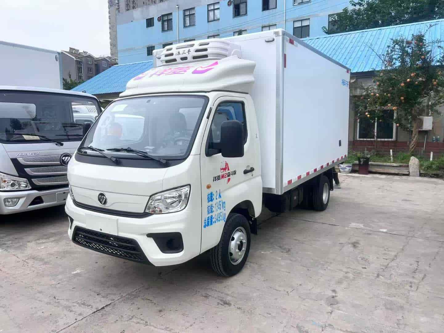 福田祥菱M2长轴冷藏车