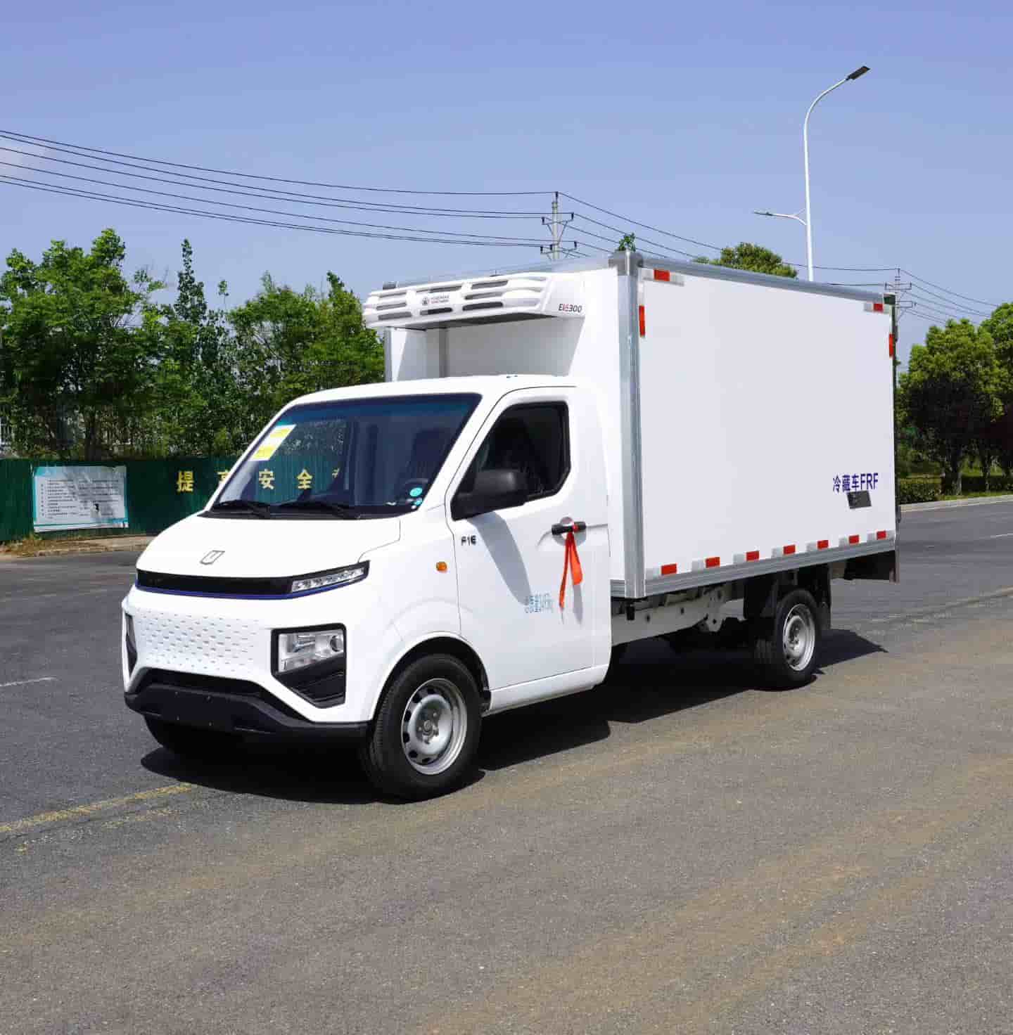 吉利 F1E（53度）纯电动冷藏车