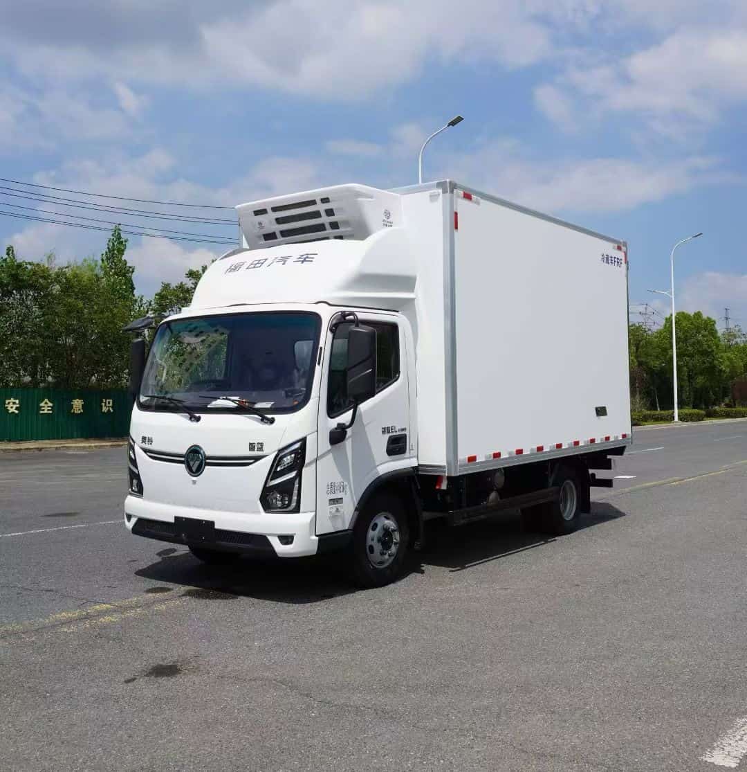 福田奥铃全新智蓝EL（140度电）宽体冷藏车