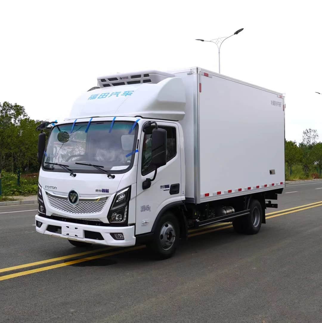 福田奥铃智蓝纯电动冷藏车