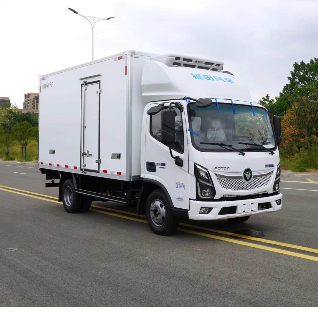 福田奥铃全新智蓝EL（165度电）宽体冷藏车
