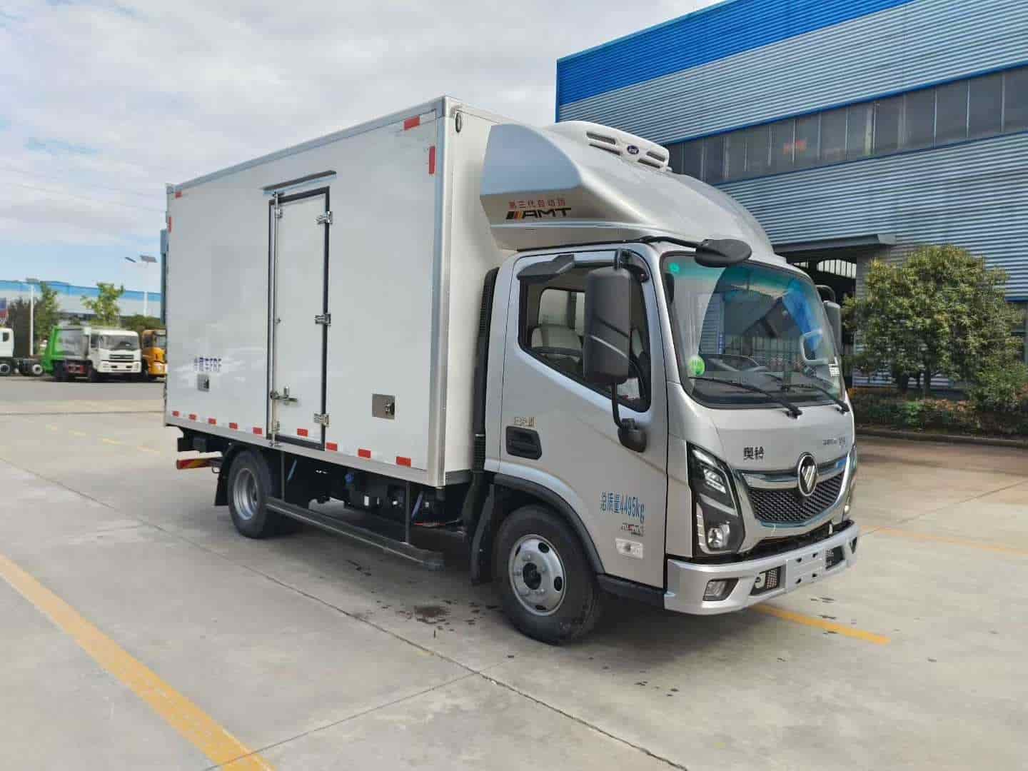 奥铃速运玉兔3自动挡欧康158冷藏车 