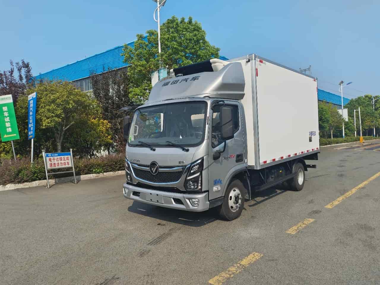 福田奥铃CTV172马力冷藏车