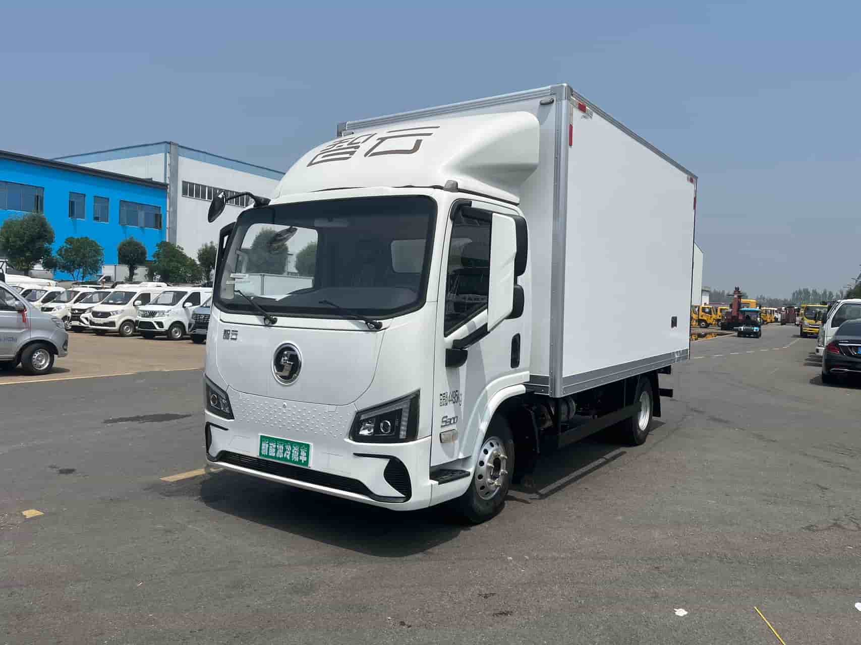 陕汽智云S300（K9.5-165.15度电）纯电动冷藏车