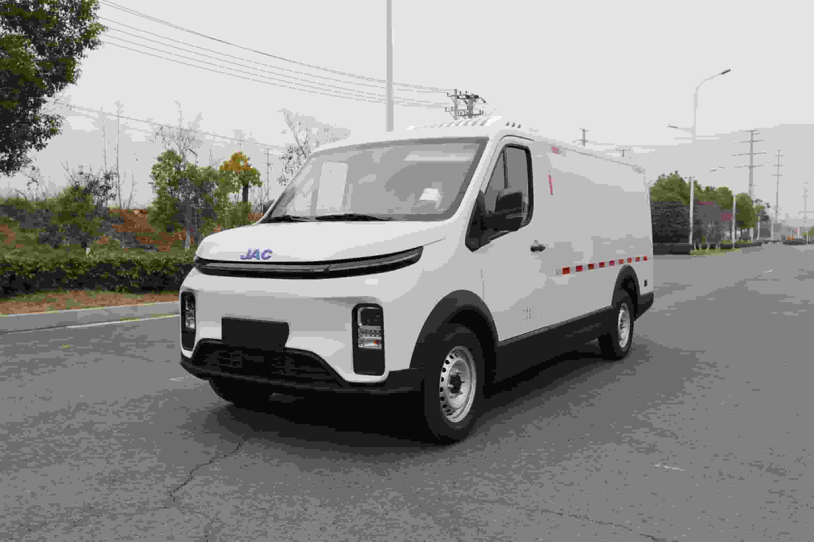 江淮Vαn宝路63.75Kwh领航版纯电动冷藏车