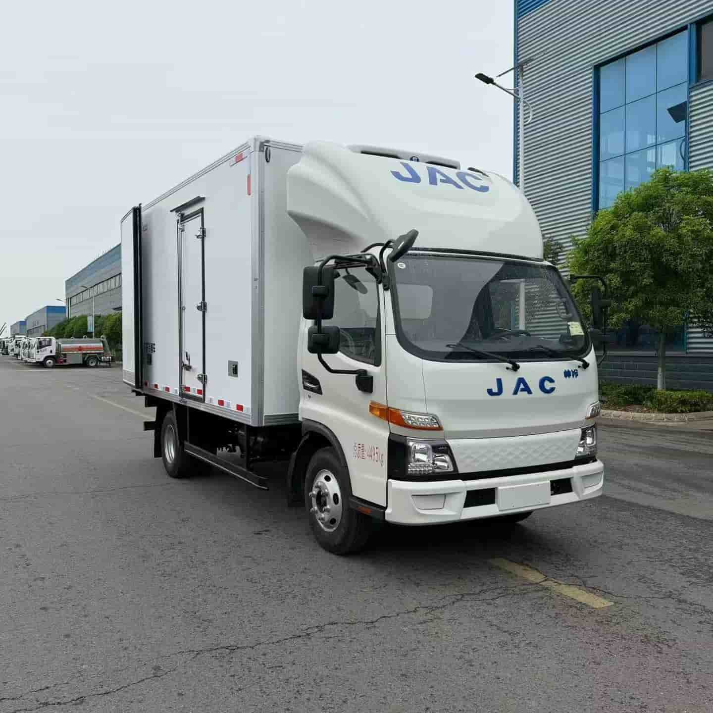 江淮帅铃EV5纯电动冷藏车100.46Kwh