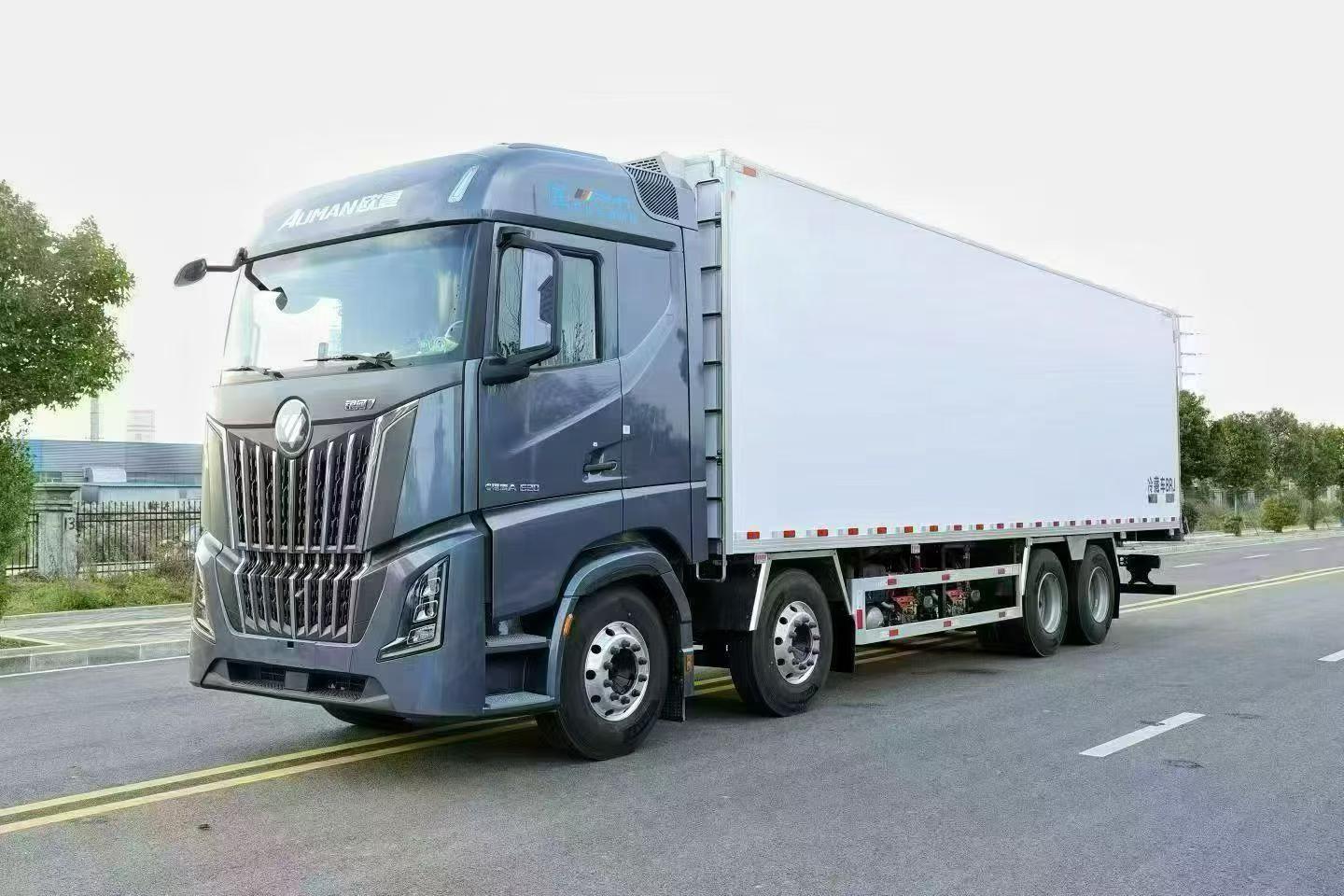9.6米前四后八欧曼银河7冷藏车