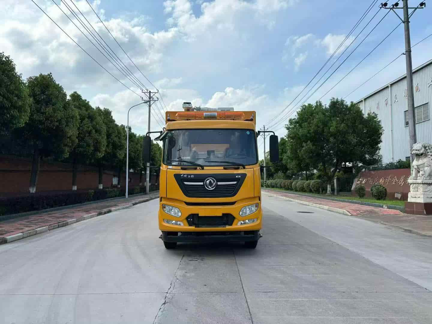 东风天锦救险车