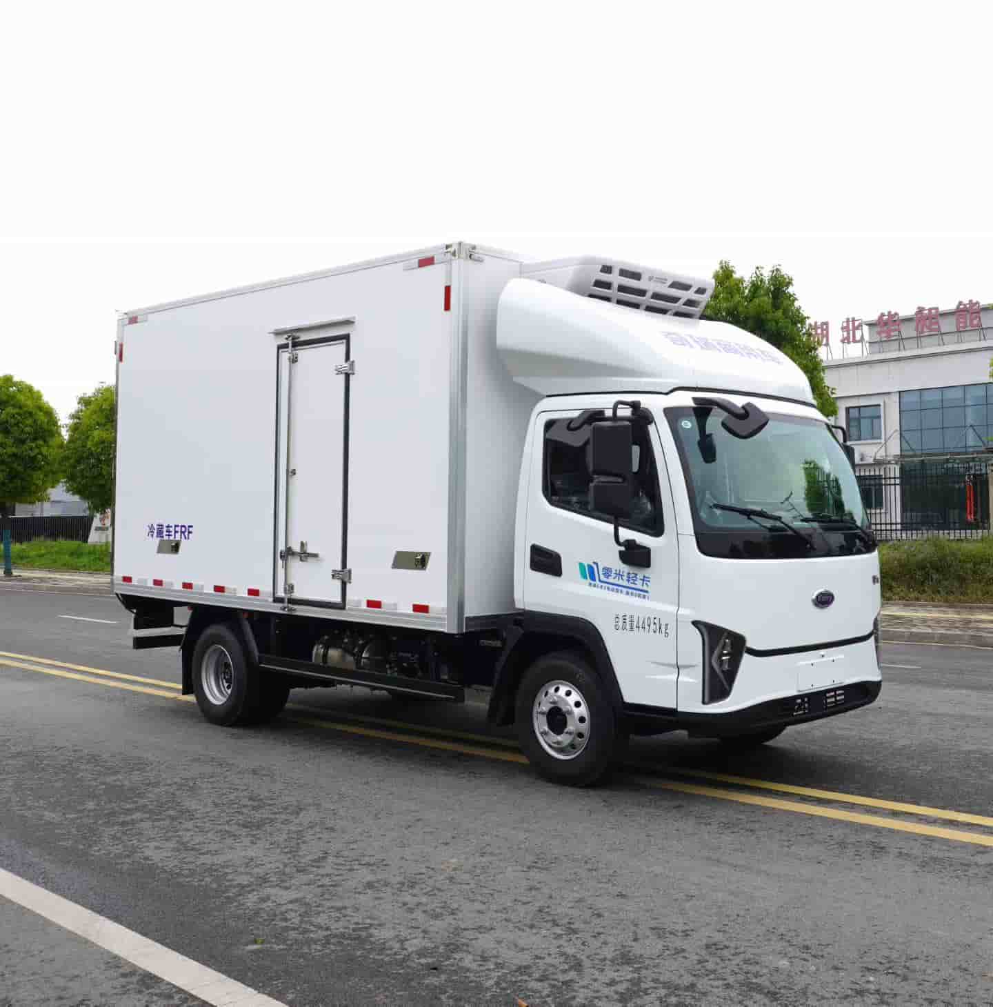 开瑞零米4米2纯电动冷藏车（140kwh）